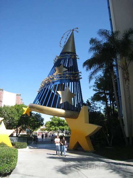Disneyland 2010 HM Expo 0185.JPG - Entrance to Downtown Disney.